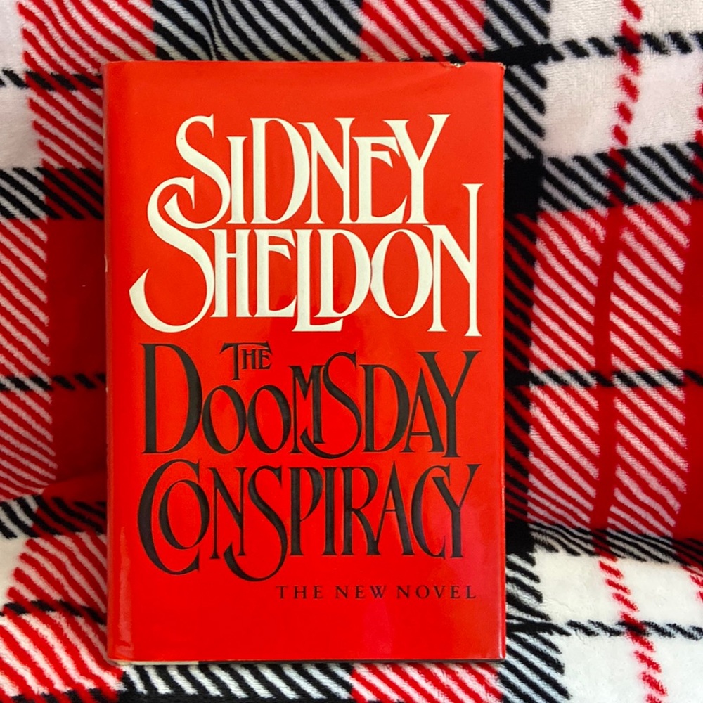 Lightly Used Hardback Book “The Doomsday Conspiracy” by Sidney Sheldon
